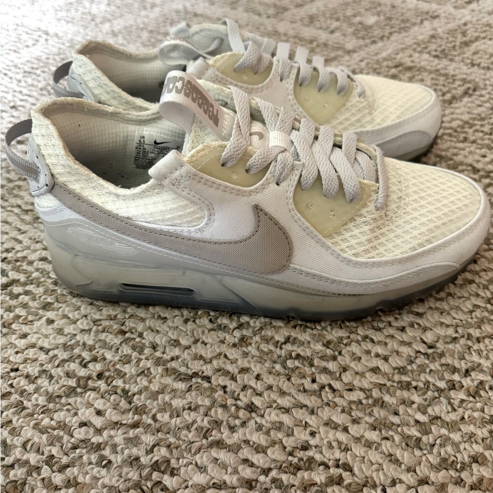 NEW.  NIKE Air Max Terrascape 90 shoe